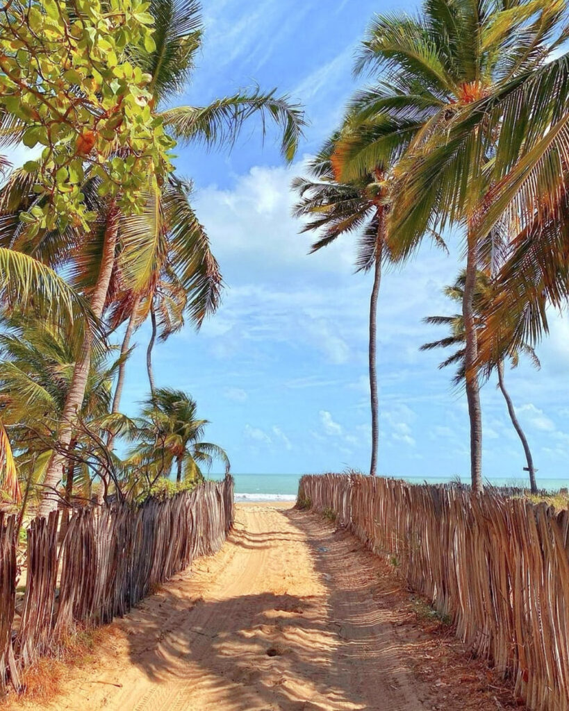 Acesso a praia de Icaraizinho de Amontada